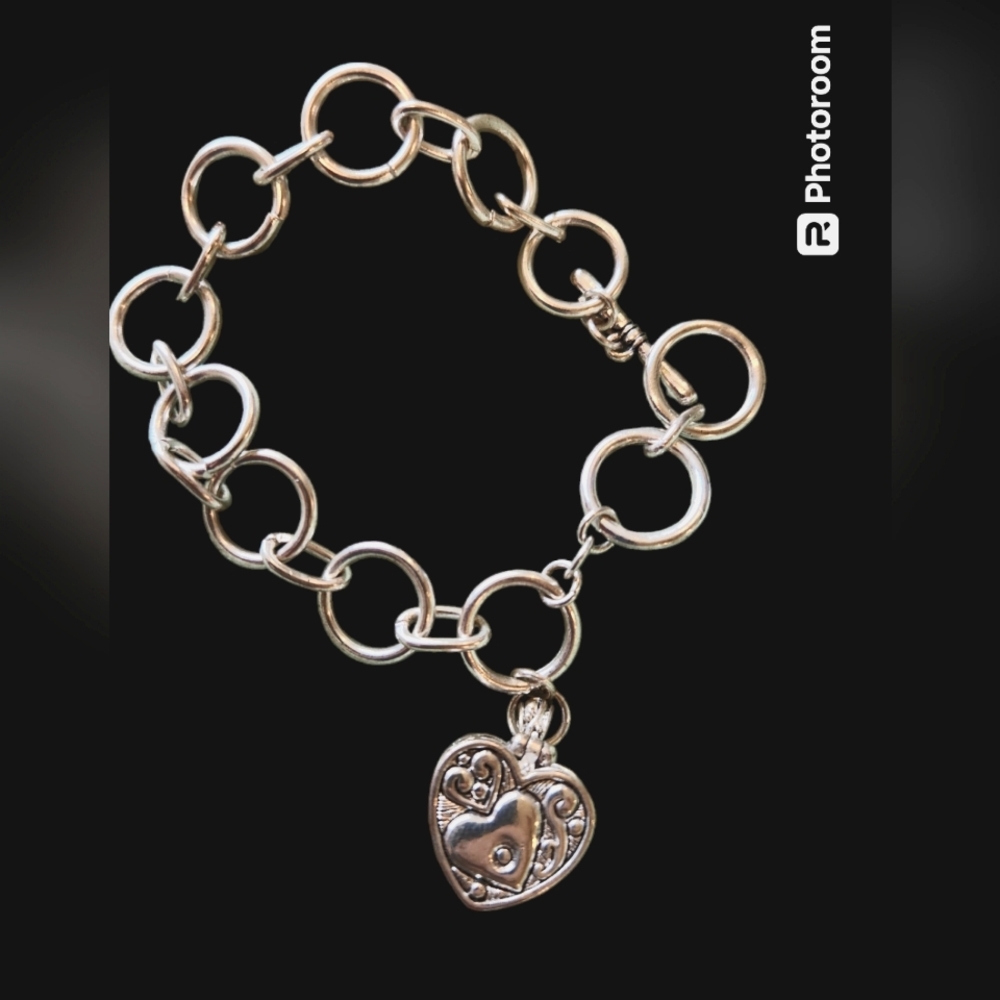 Silver Heart Prayer Box bracelet